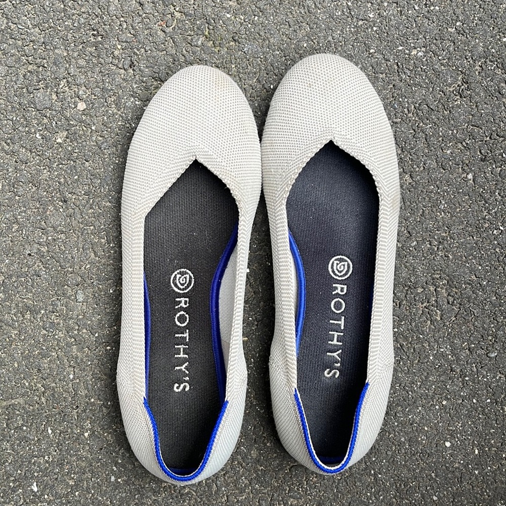 Rothy’s cream/greige ballet flat